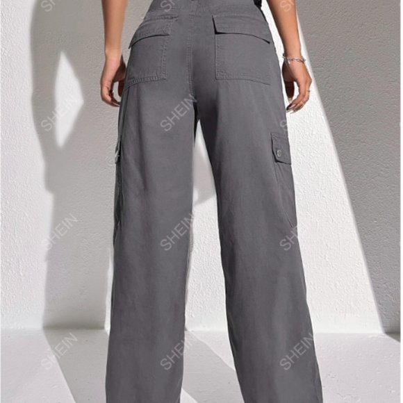 LOWEST PRICE-SHEIN EZwear Summer Outfits Grey Flap Pocket Cargo Jeans - Picture 2 of 2